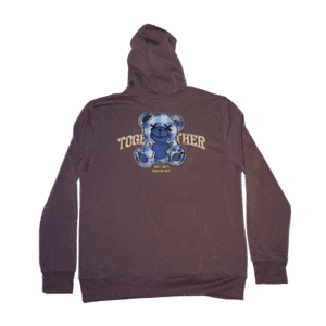 Suave buzo fleece marrón con capucha Members Only. Detalle de oso bordado "Together" en la espalda. Exclusivo en TopStore.