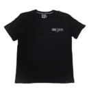 👕 Remera negra de corte estándar para hombre marca MBX. Pequeña estampa "SURF LOCOS" en el pecho y gran estampa de manos, Yin Yang y arcoíris con frase "THE ART OF DOING NOTHING" en la espalda.