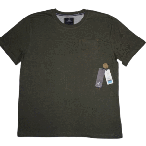 👕 Remera de manga corta para hombre marca MBX Casual Knits Premium Goods color verde oliva de tejido pesado. Cuello redondo con ribete interior estampado y bolsillo de parche funcional en el lado izquierdo del pecho