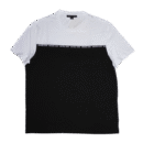 👕 Remera de manga corta para hombre marca Michael Kors con diseño de bloques de color blanco en la parte superior y negro en la inferior. Banda horizontal con logo "MICHAEL KORS" repetido. Confeccionada en algodón 100%. Cuello redondo