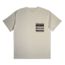 👕 Remera color crema marfil de manga corta para hombre marca Cactus Man "Ricky Singh Textured Knit". Confeccionada en poliéster texturizado. Bolsillo de parche en el pecho con diseño tejido en hilo de color azul y marfil. Cuello redondo