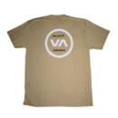 👕 Remera color arena de manga corta para hombre marca RVCA. Logo circular "BALANCE OF OPPOSITES" estampado en pecho y espalda